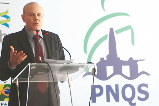 Ministro da Fazenda Guido Mantega na segunda edição do PNQS
